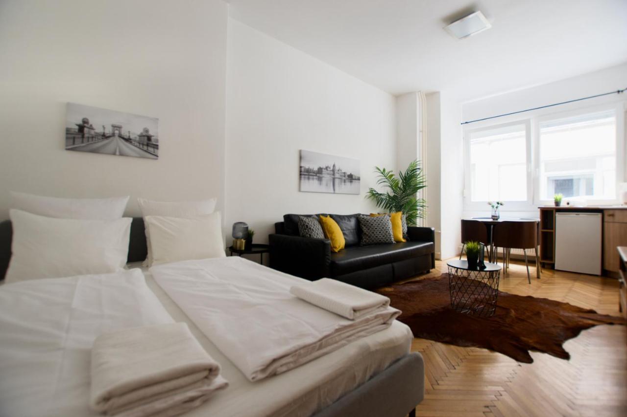 Standard Apartment By Hi5 - Petofi 12 부다페스트 외부 사진