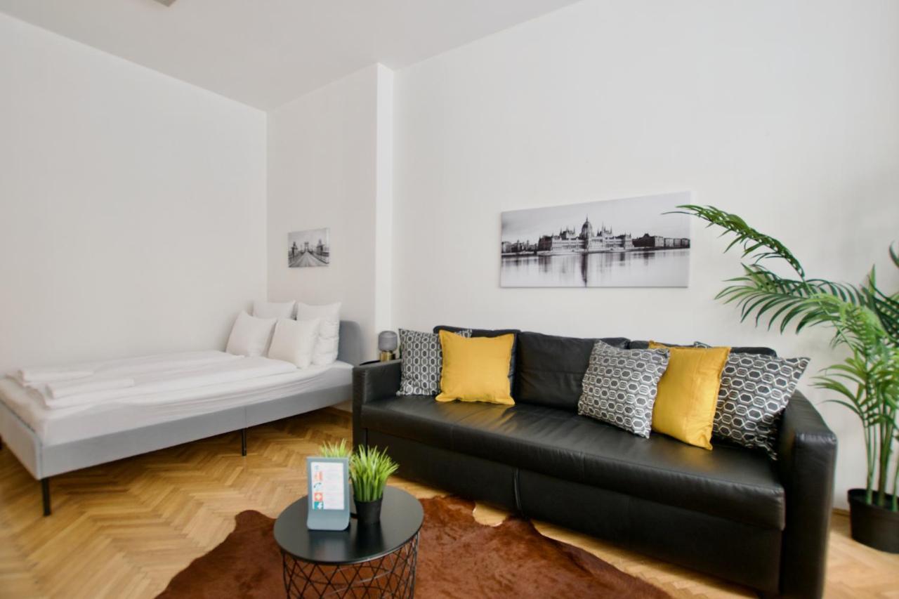 Standard Apartment By Hi5 - Petofi 12 부다페스트 외부 사진