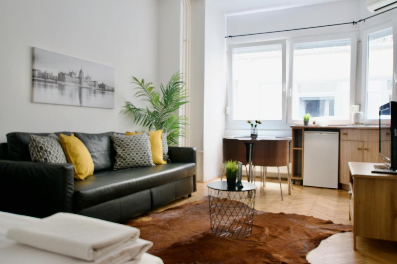 Standard Apartment By Hi5 - Petofi 12 부다페스트 외부 사진